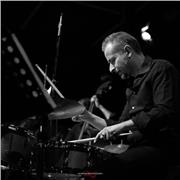 Vuoi imparare a suonare la batteria oppure suoni già e desideri perfezionarti?